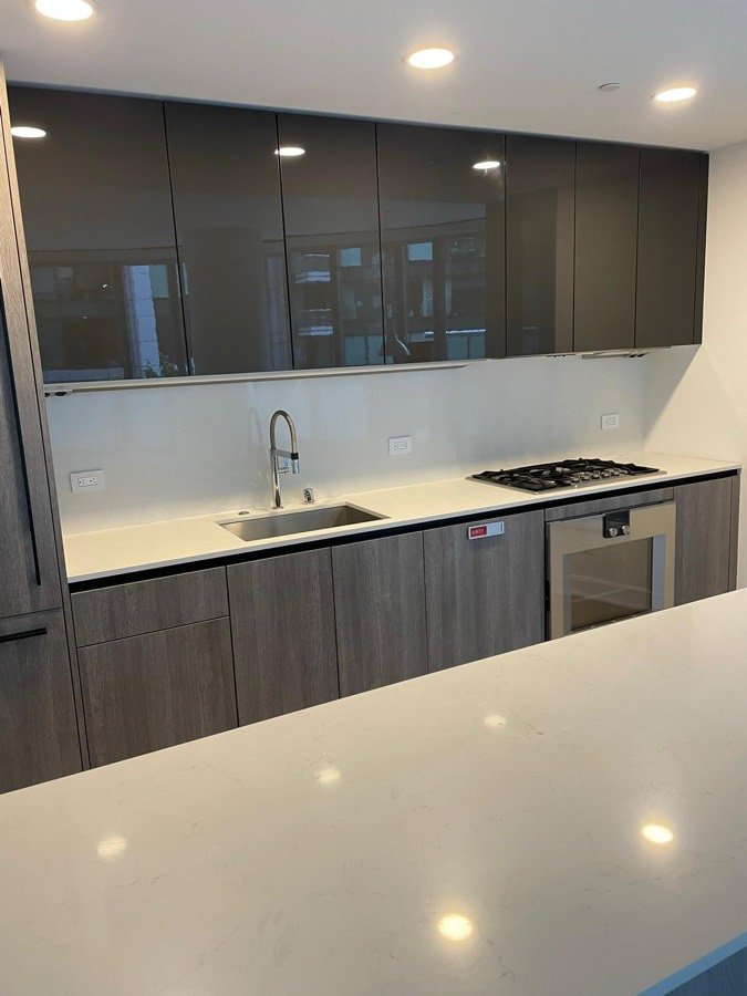 Empty contemporary kitchen cleaned for a move-in in Maryland